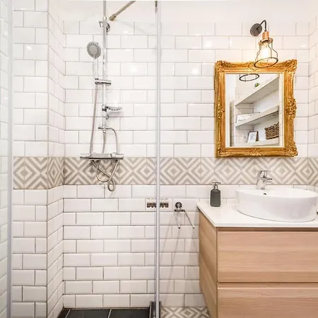 Hip Loft Style Near Vaci Street Budapest