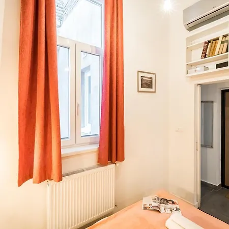 Hip Loft Style Near Vaci Street Apartment