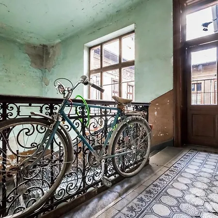 Hip Loft Style Near Vaci Street