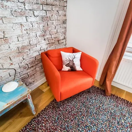 Hip Loft Style Near Vaci Street Apartment Budapest