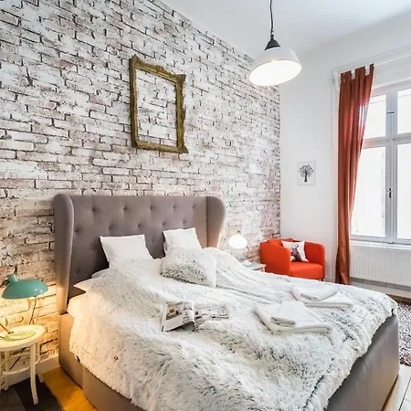 Apartment Hip Loft Style Near Vaci Street