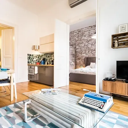 Hip Loft Style Near Vaci Street Budapešť