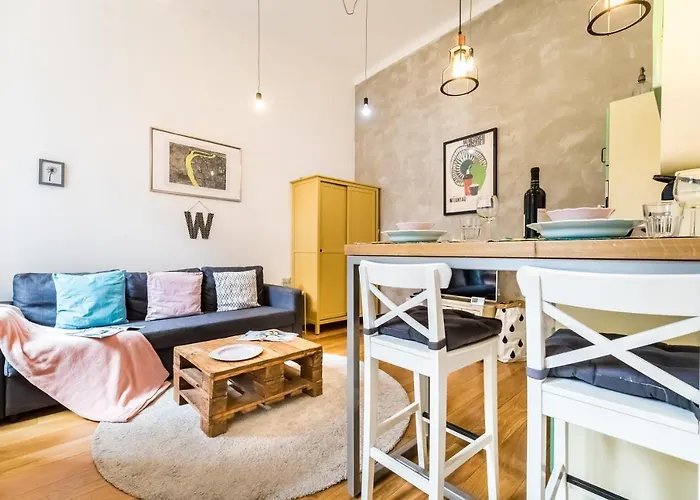 Hip Loft Style Near Vaci Street 아파트