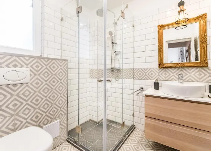 Hip Loft Style Near Vaci Street *