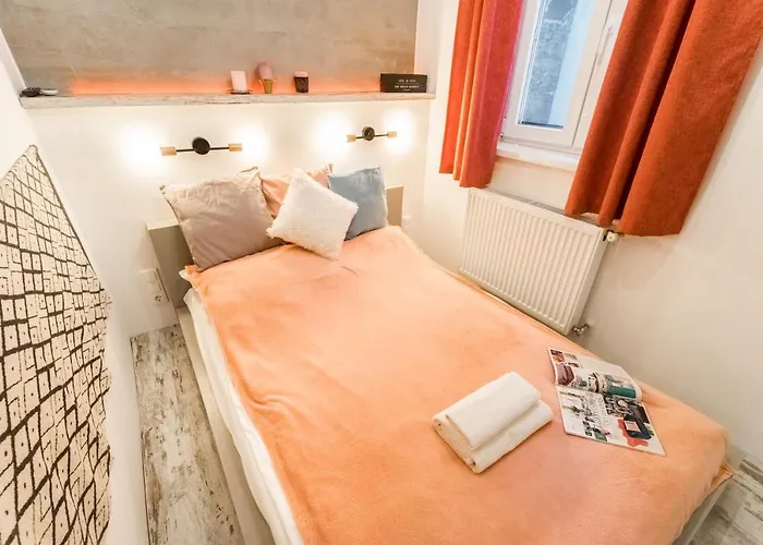 Hip Loft Style Near Vaci Street 아파트