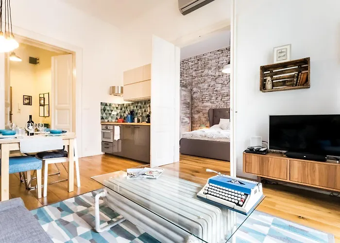 Hip Loft Style Near Vaci Street 부다페스트